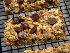 Homemade Pumpkin Spice Granola Bars